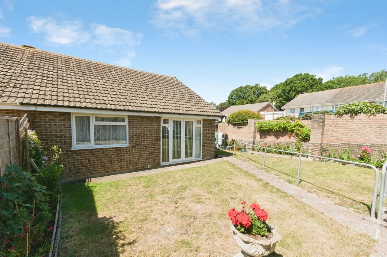 Nuthatch Road, Eastbourne, BN23, photo 13