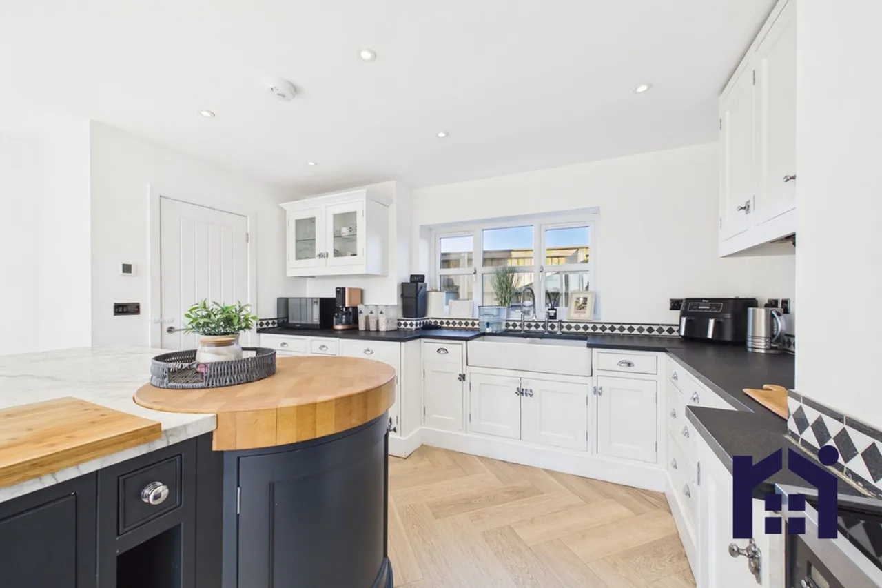 Green Acre Flag Lane, Euxton, Chorley, PR7 6EZ, photo 6