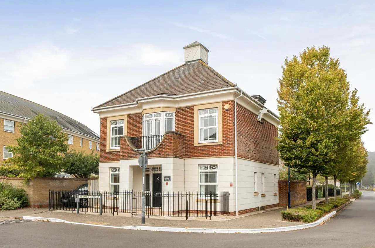 Dettingen Crescent, Deepcut, photo 20
