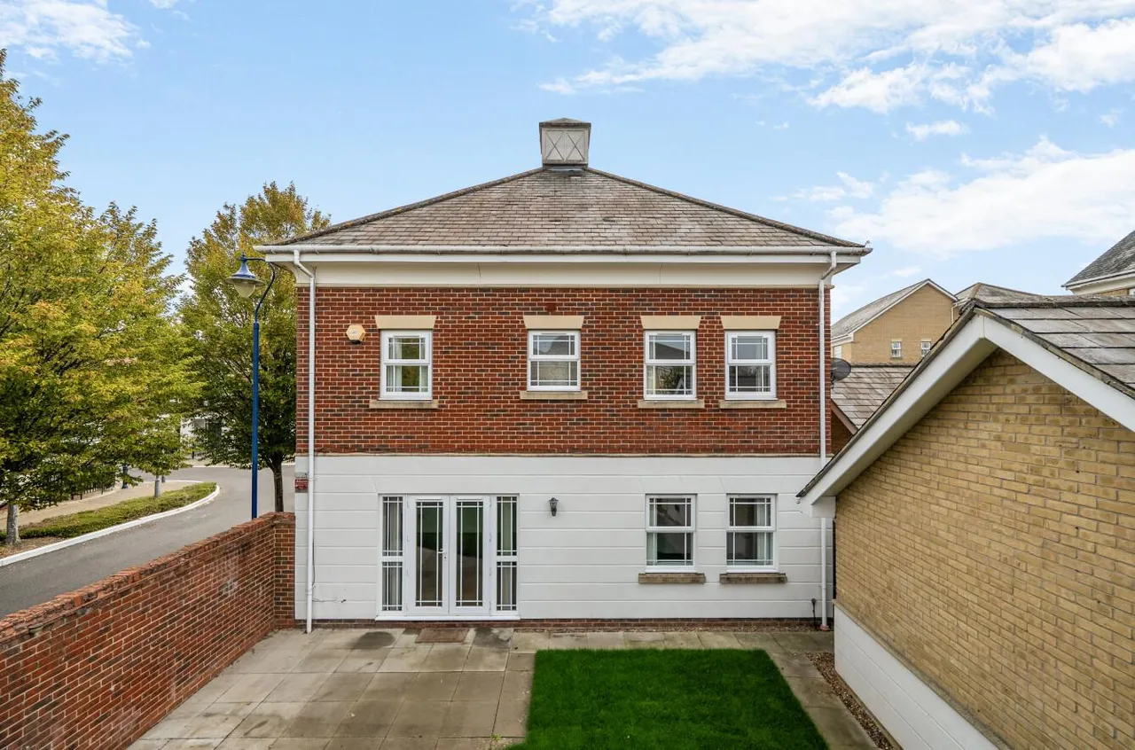 Dettingen Crescent, Deepcut, photo 19