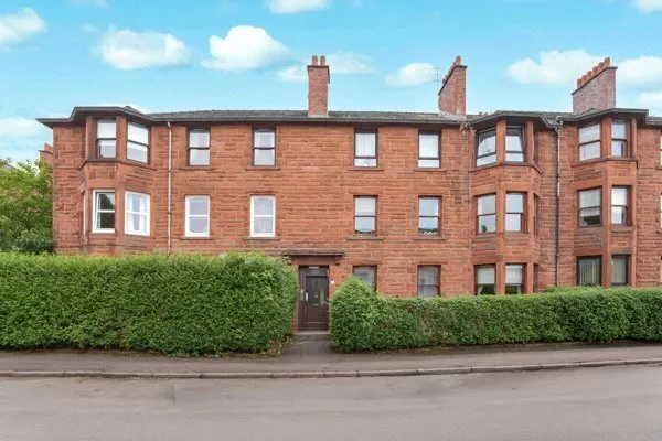 3 bed flat for sale — Barlogan Avenue, Cardonald, Glasgow, G52