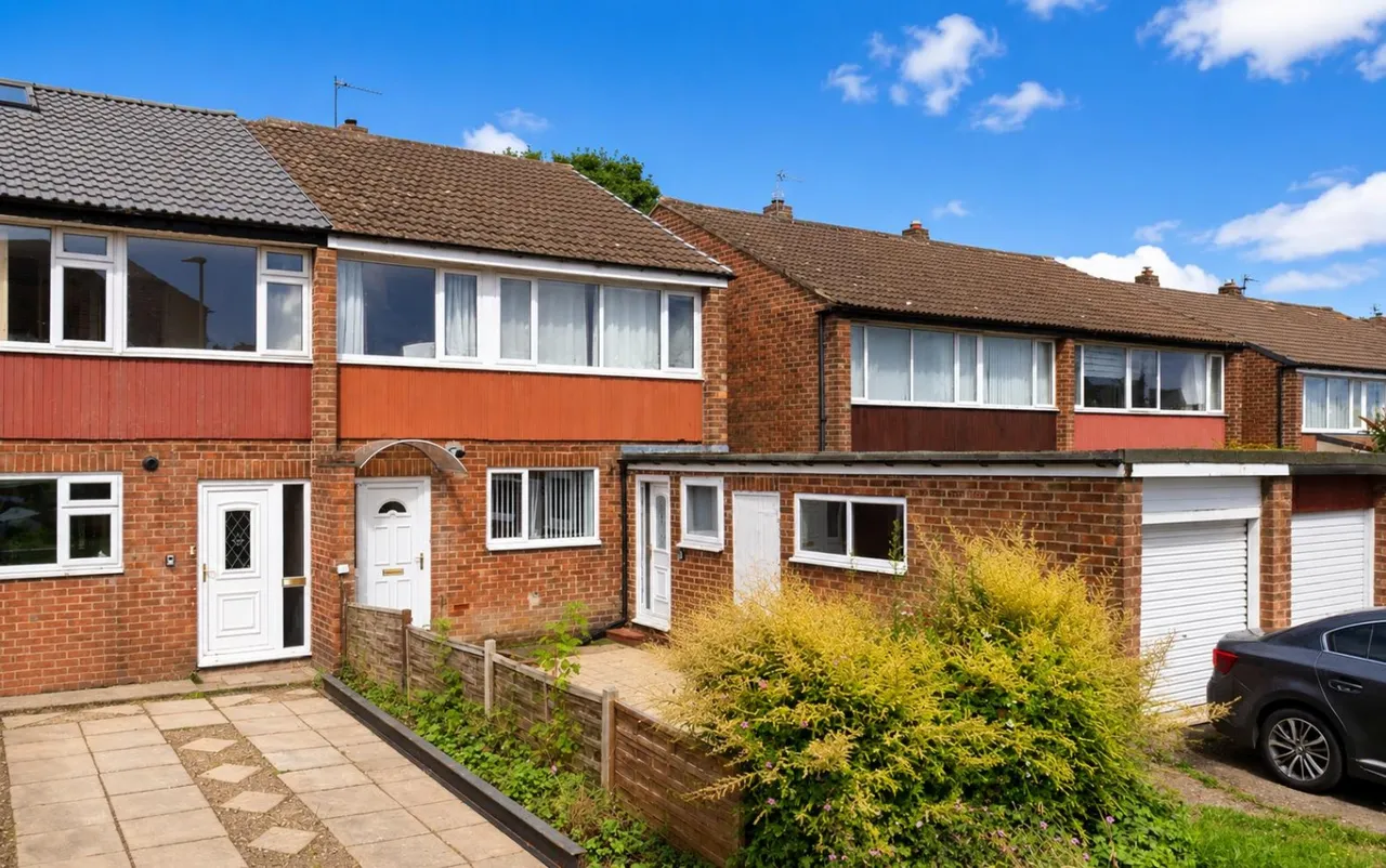 4 bed house to rent, St. Bedes Close, Durham, DH1