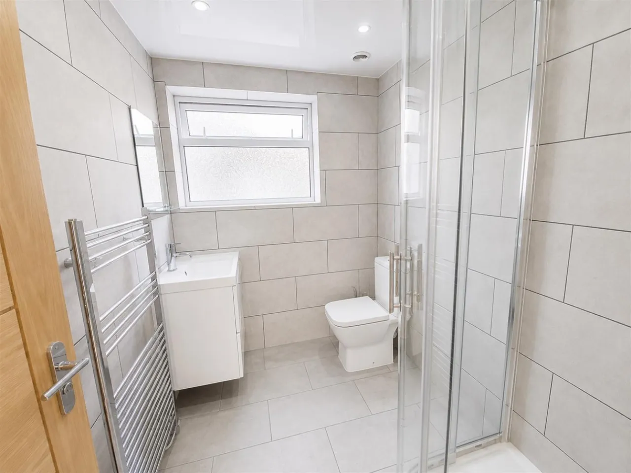 St. Bedes Close, Durham, DH1, photo 9