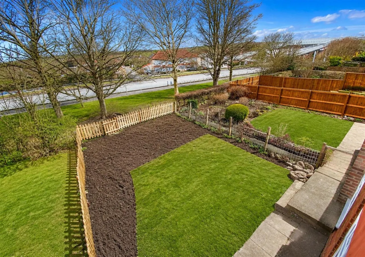 St. Bedes Close, Durham, DH1, photo 14