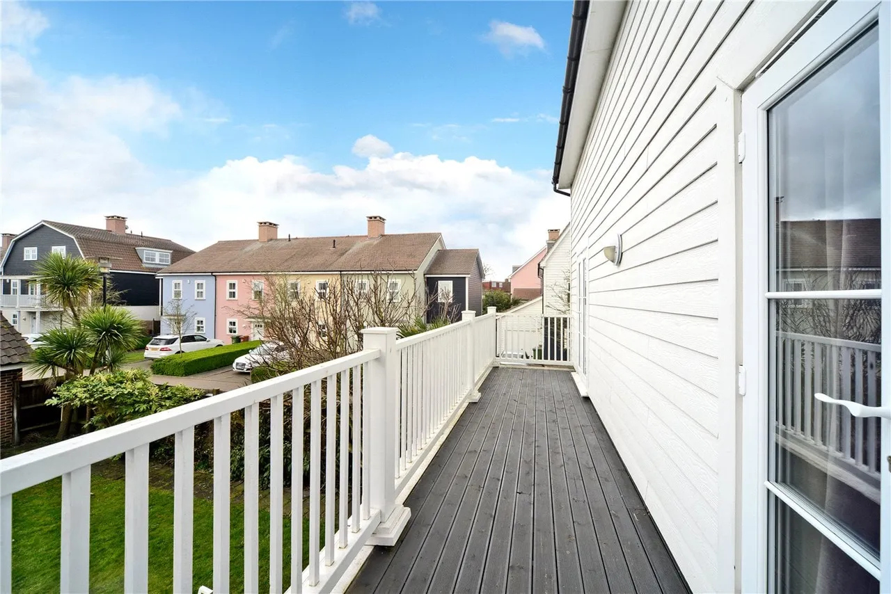 Beaumont Drive, Worcester Park, KT4, photo 4