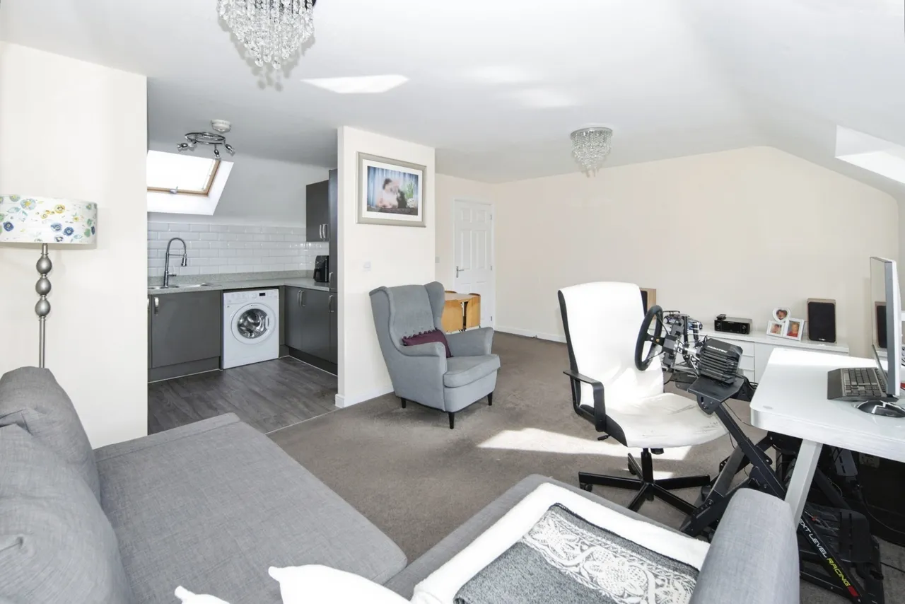 Stokesay Close, Chelmsley Wood, Birmingham, West Midlands, B37, photo 3
