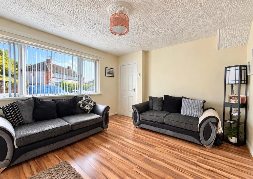 Wandsworth Road, Kingstanding, B44, photo 3