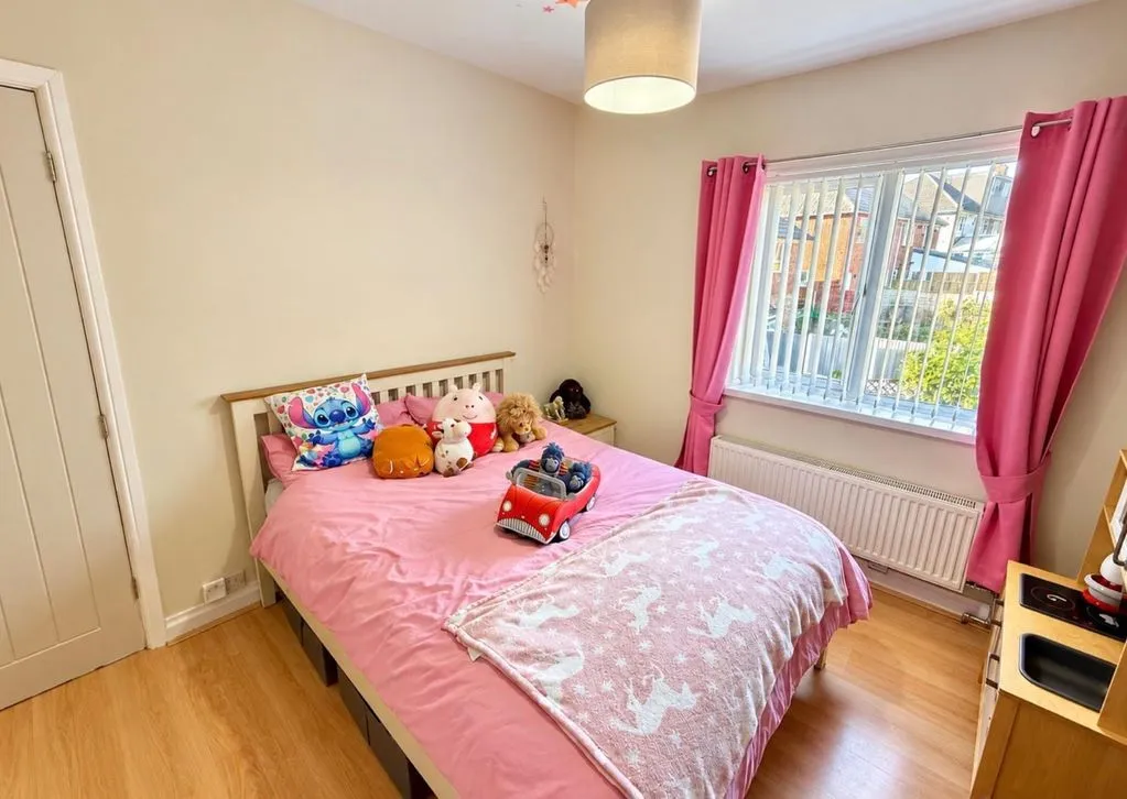 Wandsworth Road, Kingstanding, B44, photo 13
