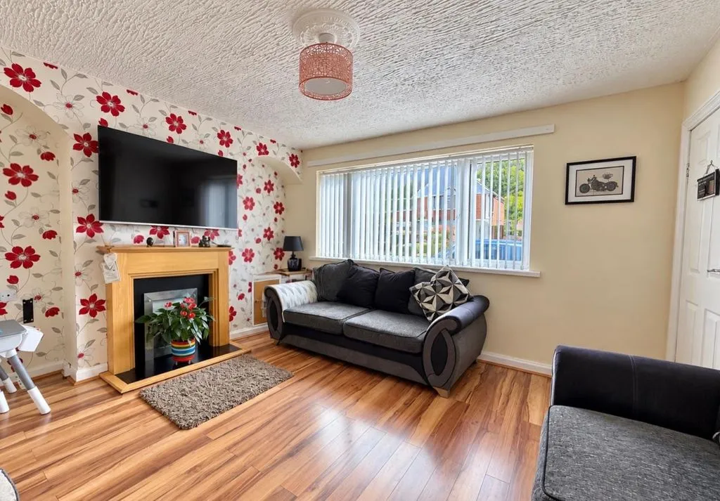 Wandsworth Road, Kingstanding, B44, photo 2