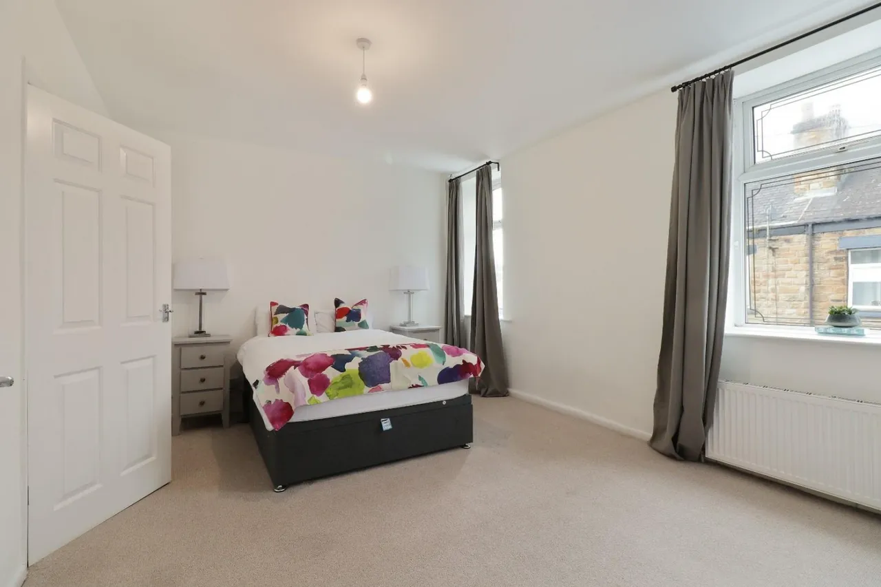 Medlock Road, Handsworth, Sheffield, photo 7