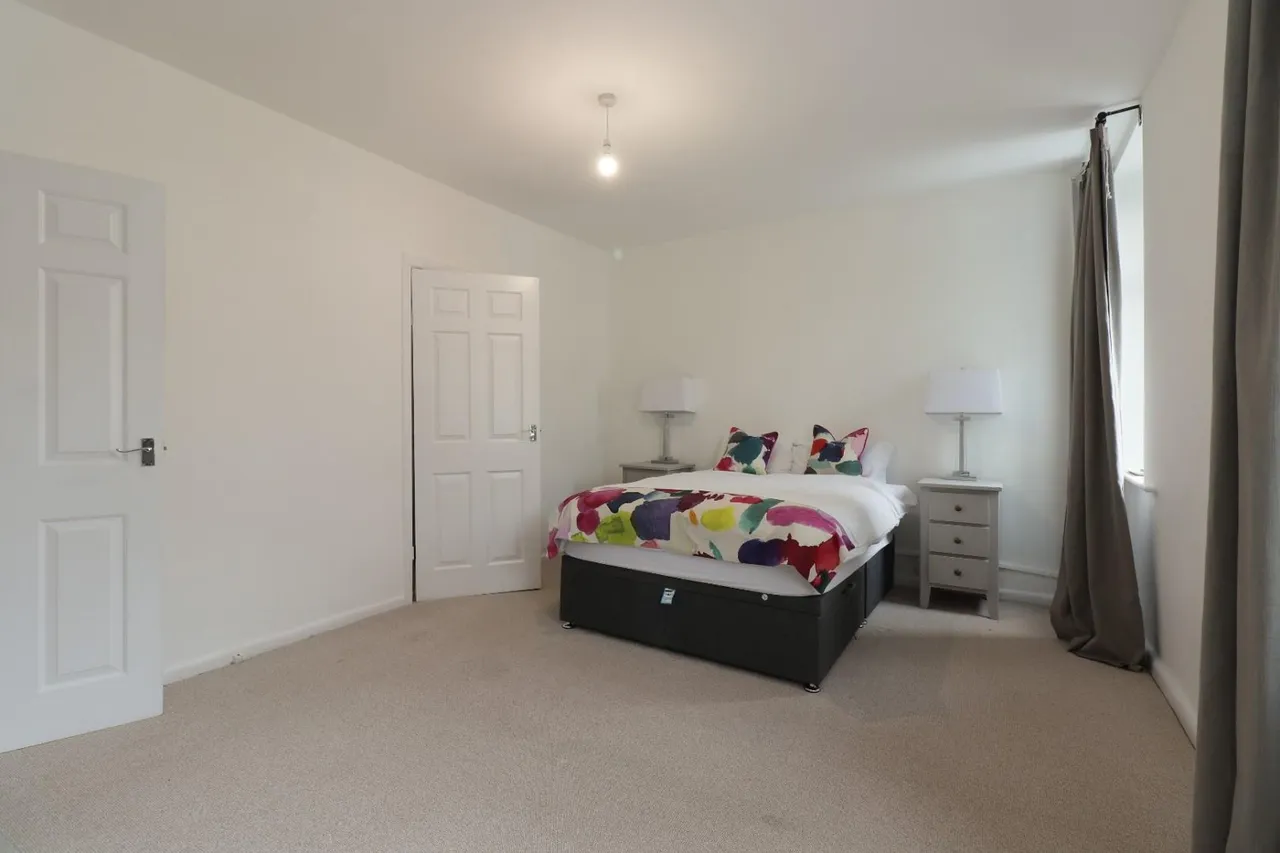 Medlock Road, Handsworth, Sheffield, photo 9