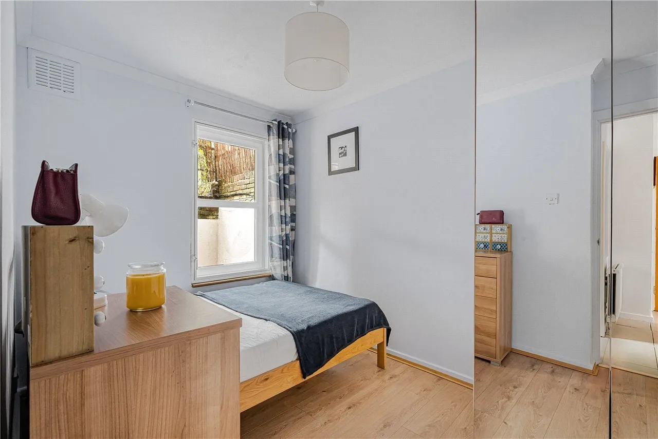 Wolseley Road, London, N8, photo 32