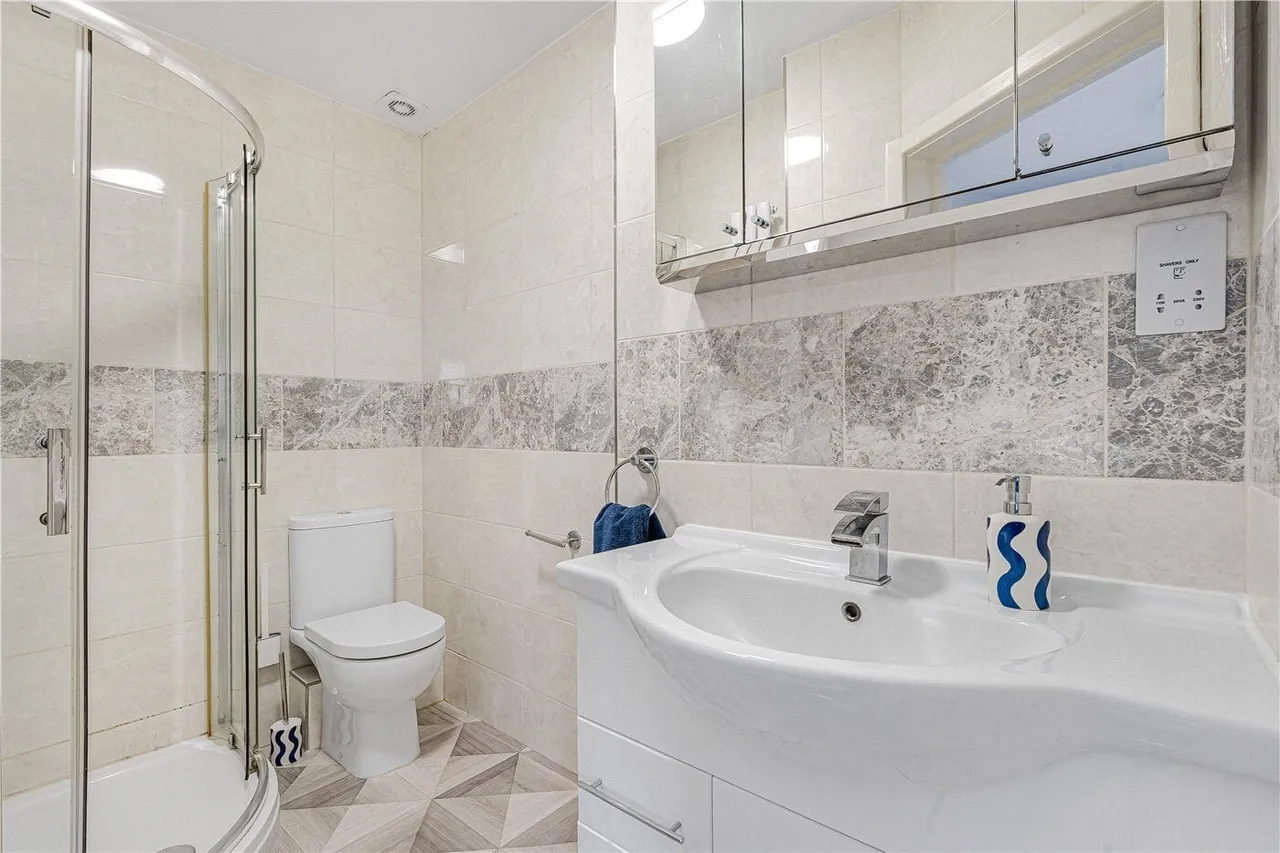 Wolseley Road, London, N8, photo 16