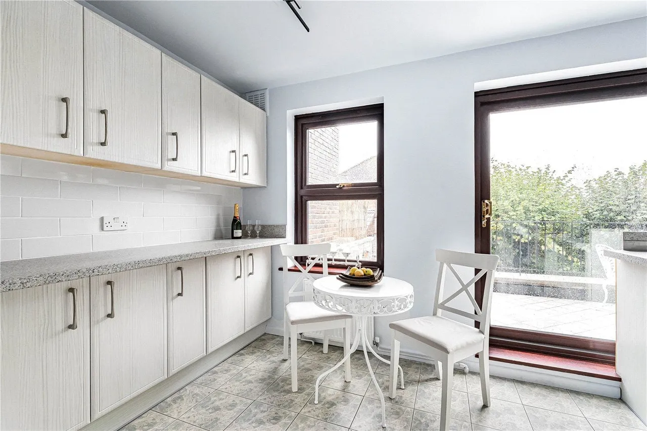 Wolseley Road, London, N8, photo 7