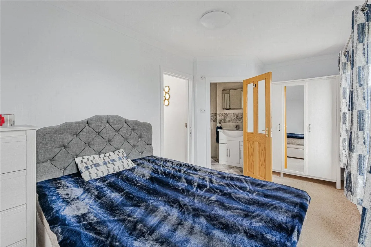 Wolseley Road, London, N8, photo 15