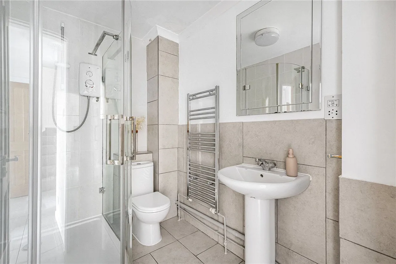 Wolseley Road, London, N8, photo 13