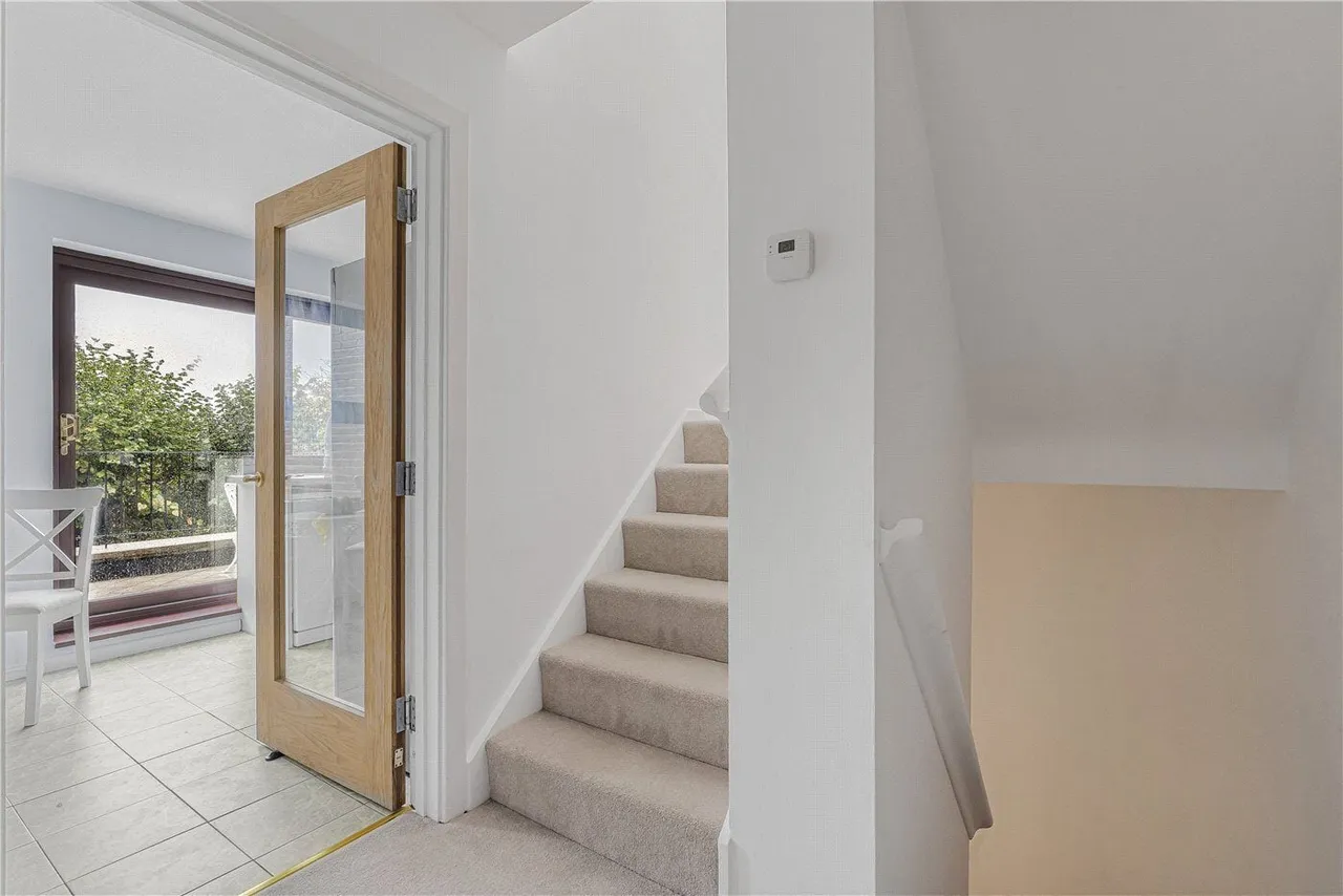 Wolseley Road, London, N8, photo 14