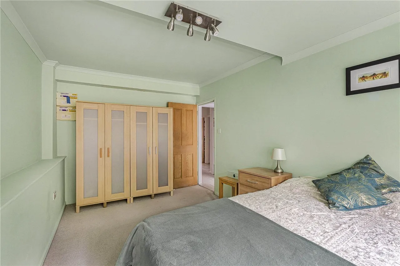 Wolseley Road, London, N8, photo 25