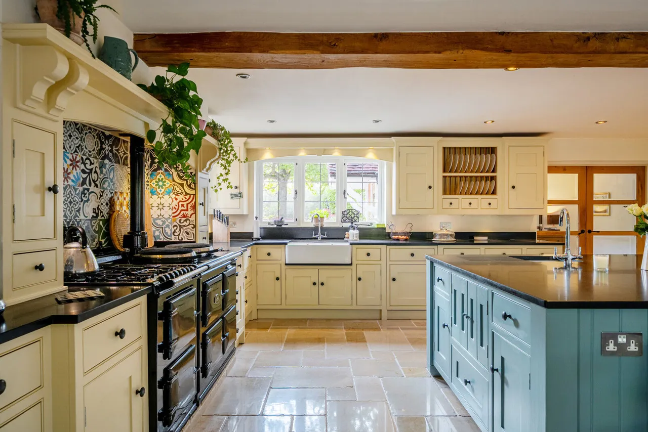 New Mill Lane, Eversley, RG27, photo 15