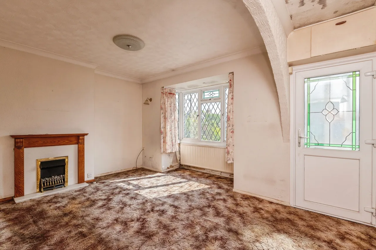 Royston Avenue, Basildon, photo 3