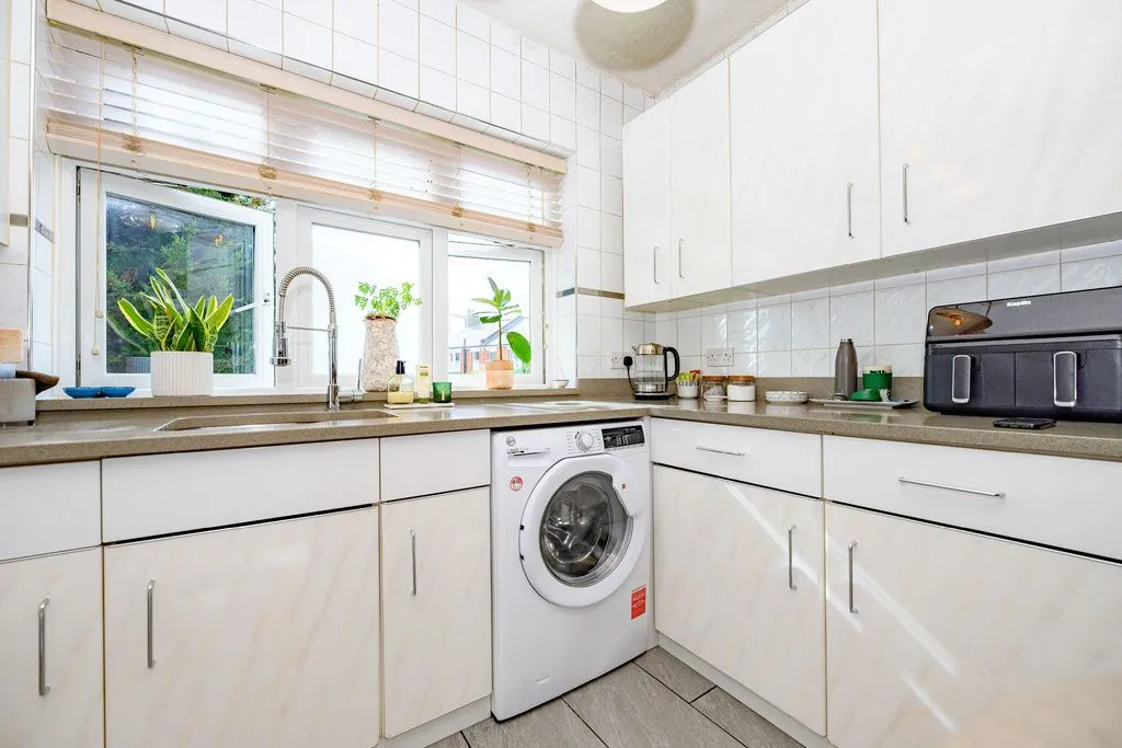 Alston Road, Barnet EN5 4EU, photo 7