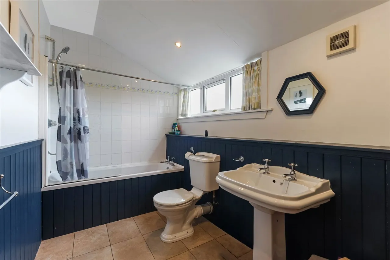 Lady Helen Street, KIRKCALDY, Fife, KY1, photo 8