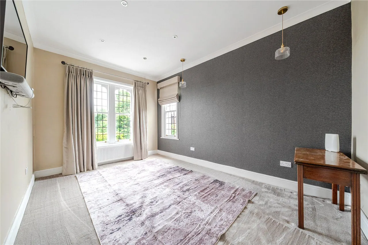 Intake Lane, Rodley, LS13, photo 24