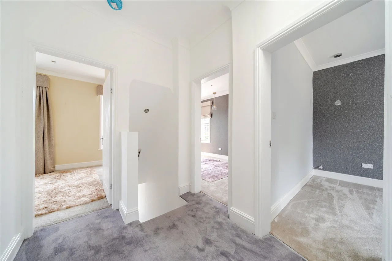 Intake Lane, Rodley, LS13, photo 13