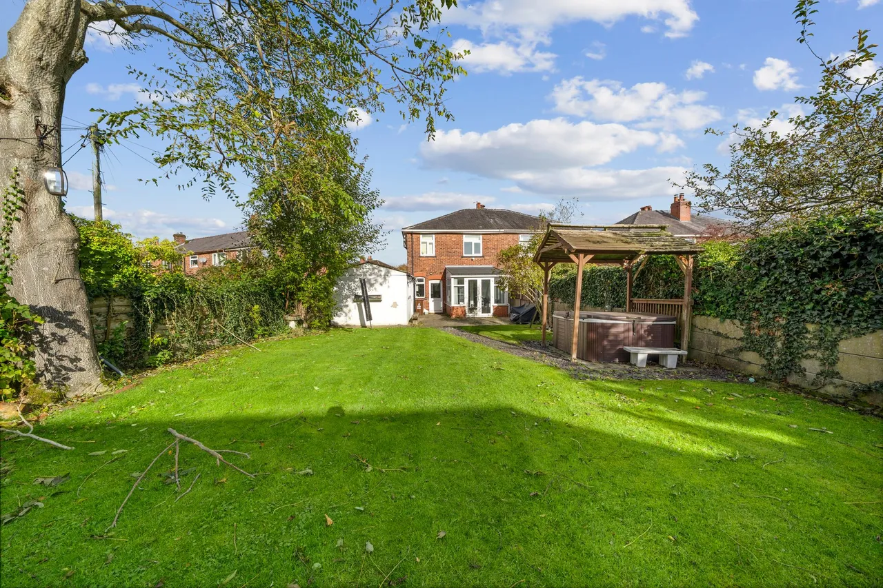 Sandersons Croft, Leigh, WN7, photo 17
