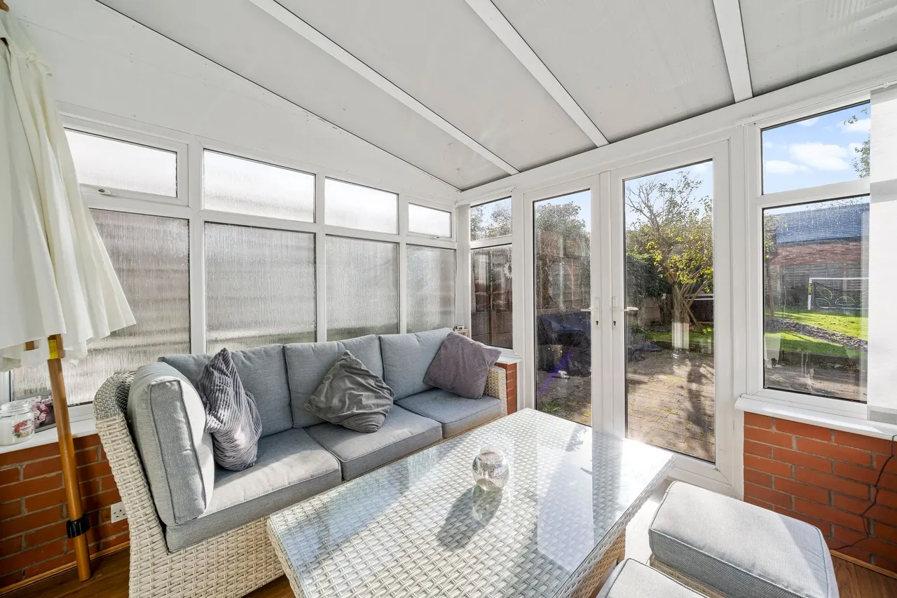 Sandersons Croft, Leigh, WN7, photo 8