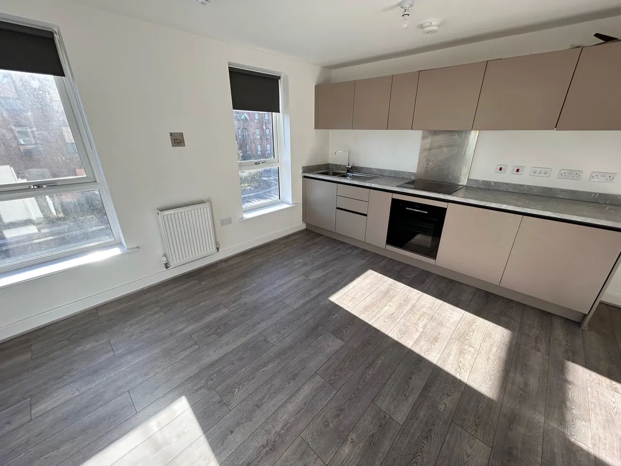 Copper Beech Court, LS16, photo 4