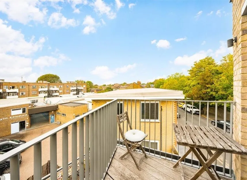 Vicarage Road, Hampton Wick, KT1, photo 5