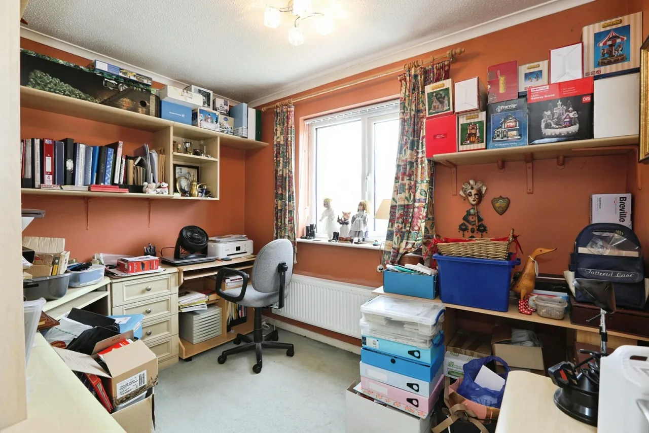 Blackheath, Crawley, RH10, photo 12