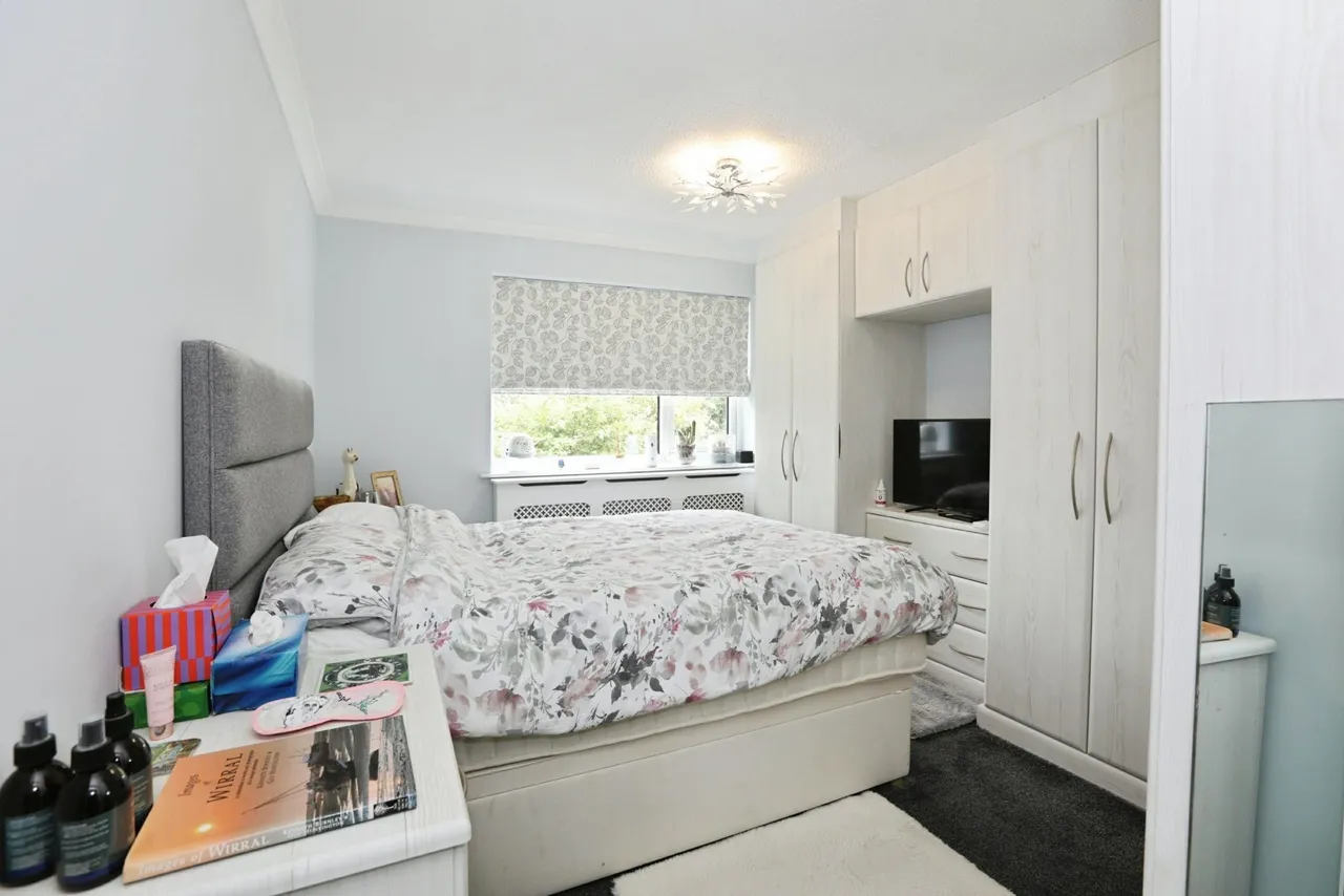 Blackheath, Crawley, RH10, photo 8
