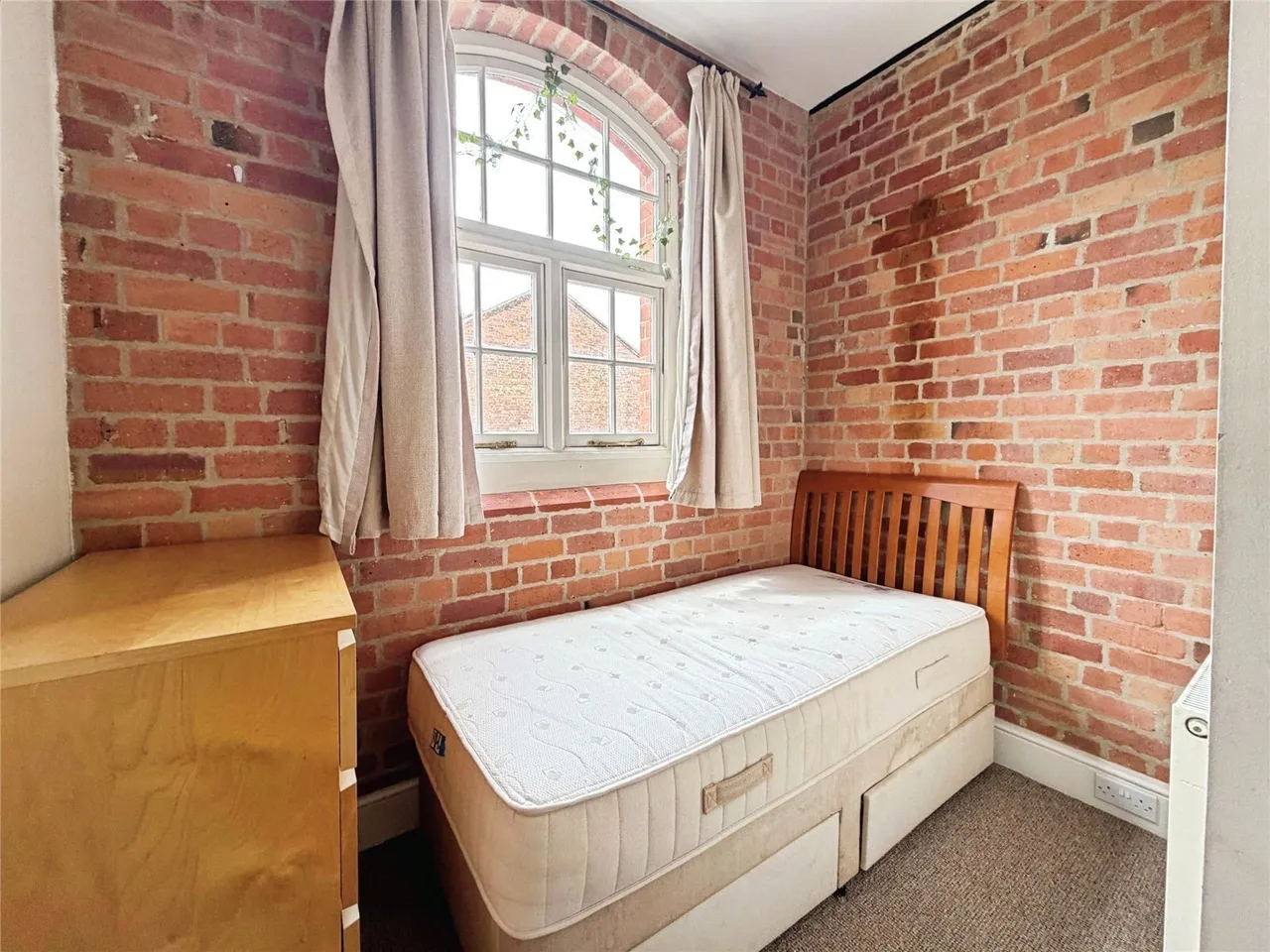 Marhill Road, Carlton, Nottingham, Nottinghamshire, NG4, photo 7