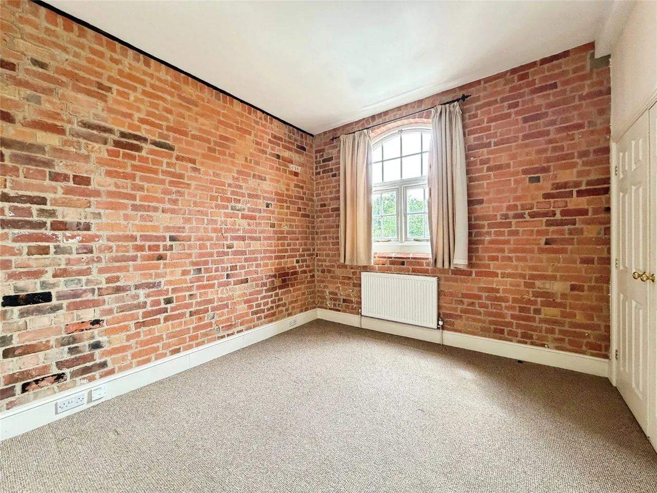 Marhill Road, Carlton, Nottingham, Nottinghamshire, NG4, photo 6
