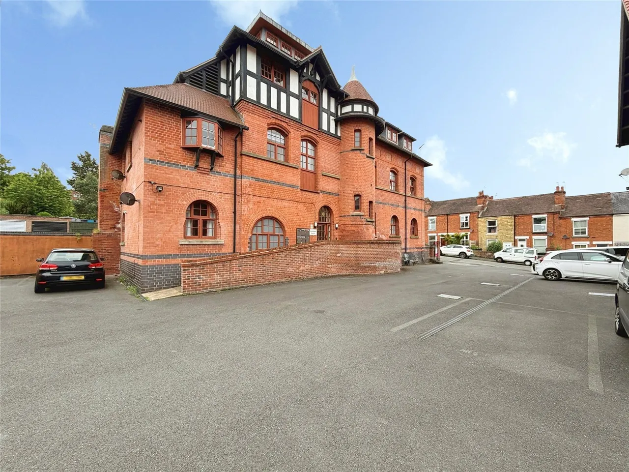2 bed flat for sale — Marhill Road, Carlton, Nottingham, Nottinghamshire, NG4