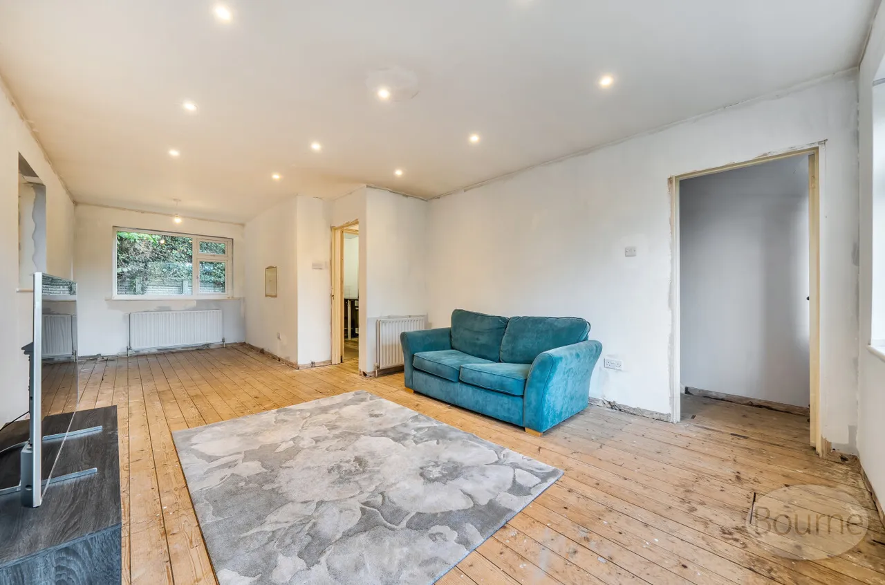 Valley View, Godalming, GU7, photo 3