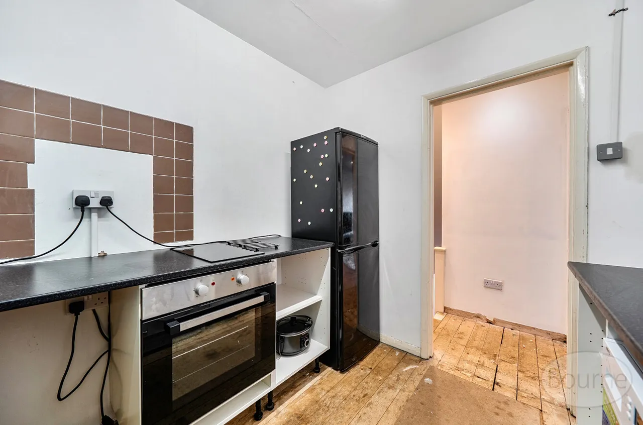 Valley View, Godalming, GU7, photo 12