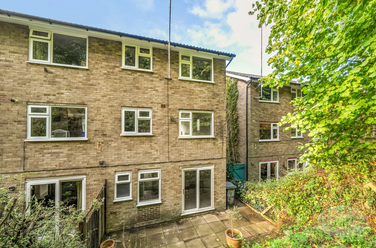 Valley View, Godalming, GU7, photo 10