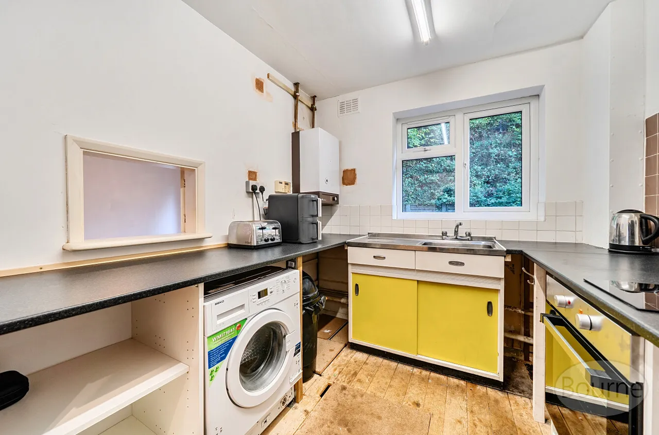 Valley View, Godalming, GU7, photo 11