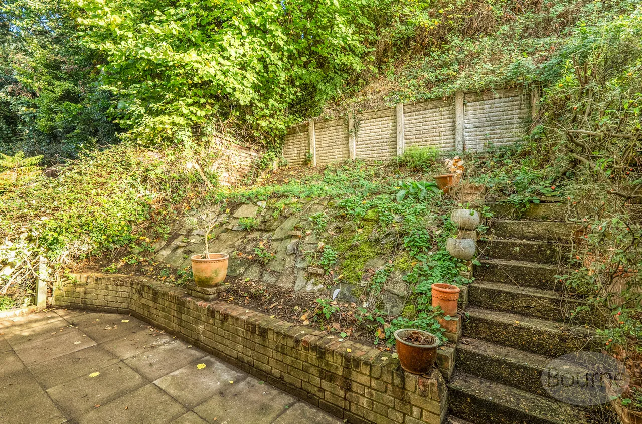 Valley View, Godalming, GU7, photo 18