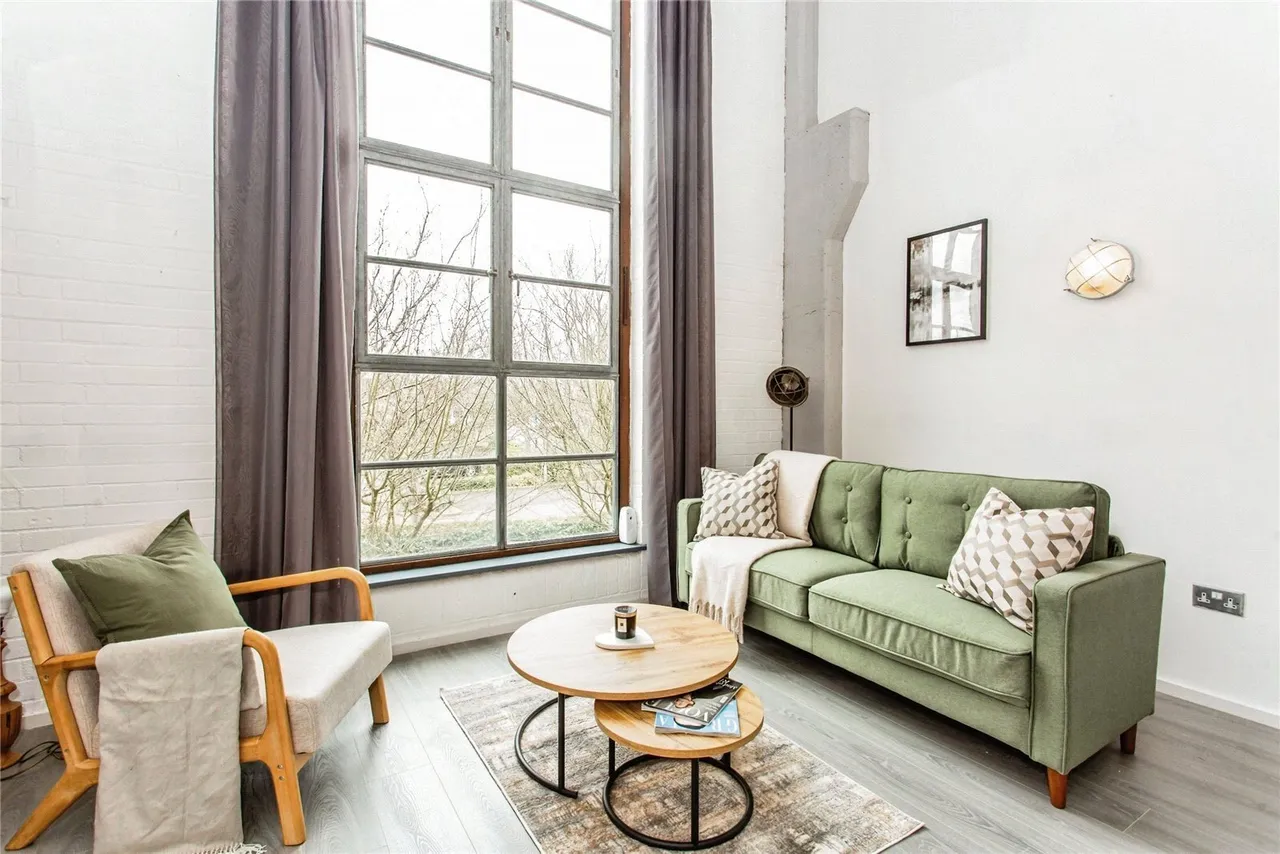 Rochford Lofts, Pollards Close, Rochford, Essex, SS4, photo 2