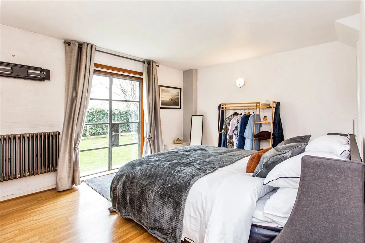 Rochford Lofts, Pollards Close, Rochford, Essex, SS4, photo 5