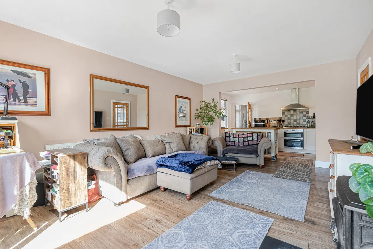 Ayebridges Avenue, Egham, TW20, photo 6