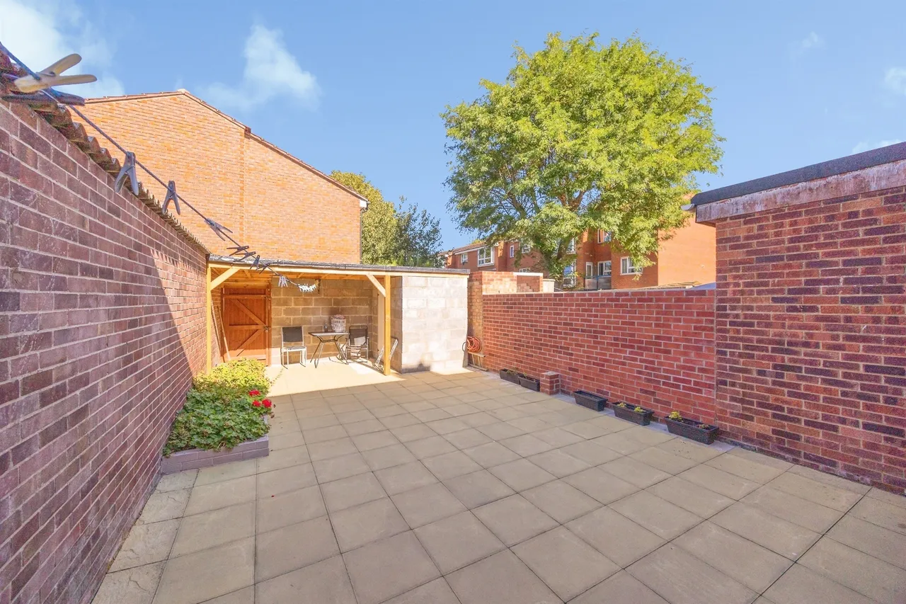 Church Road, Portsmouth, PO1, photo 9