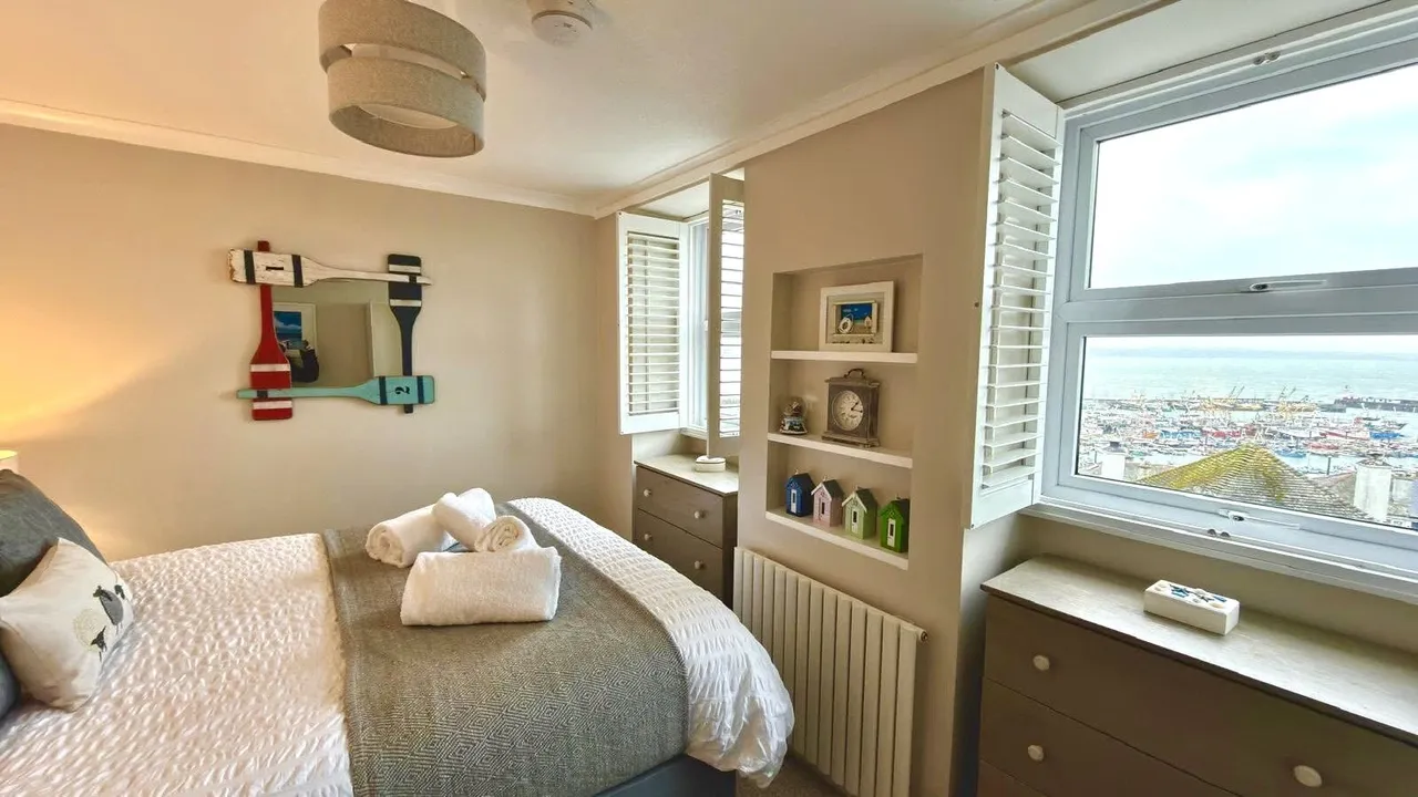 Chywoone Hill, Newlyn, TR18, photo 29