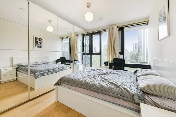 Meridian Place, London, E14, photo 3