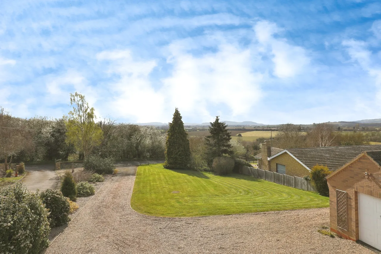 Murcot Turn, Broadway, WR12, photo 4