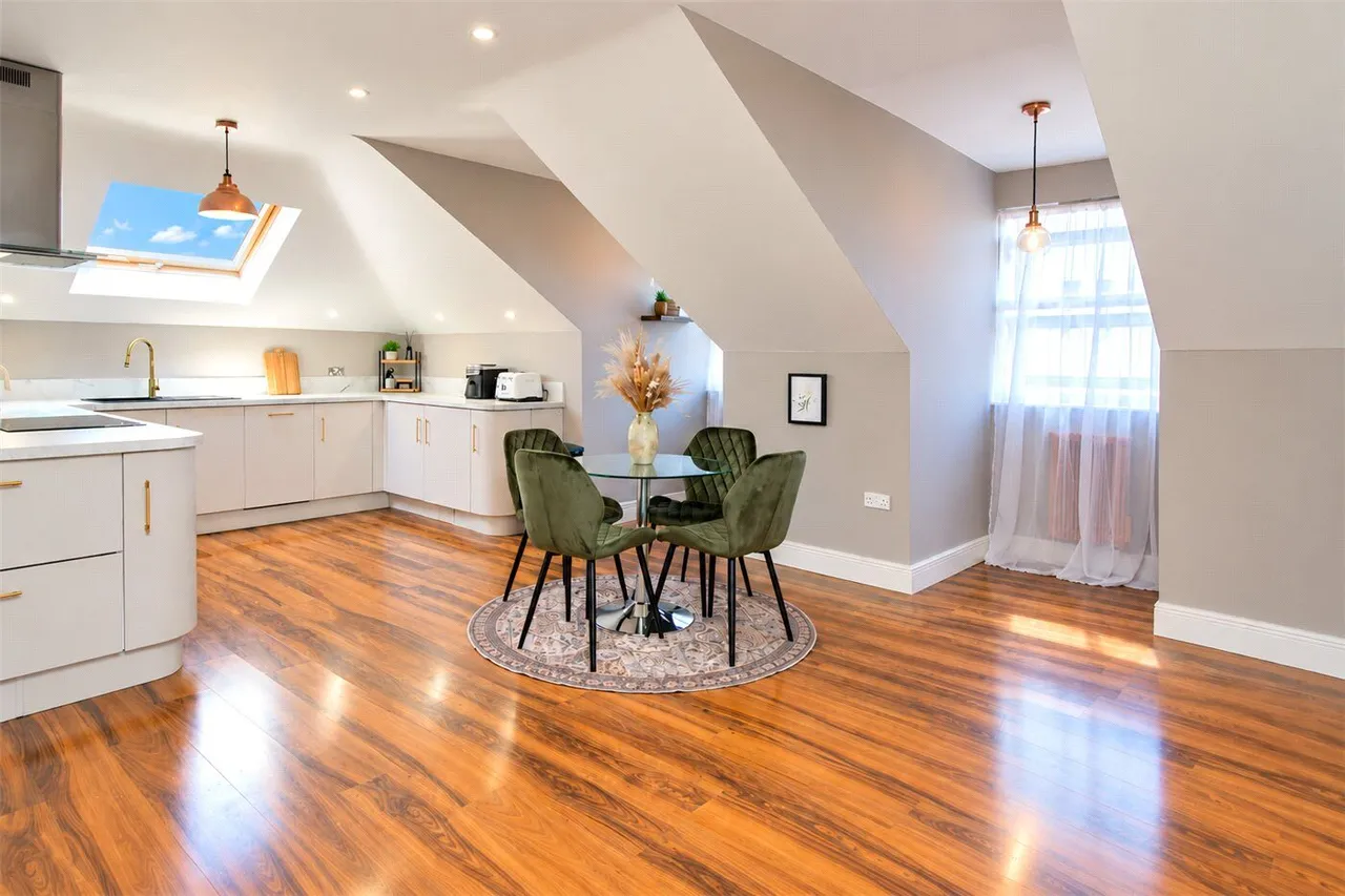 Rayleigh Road, Leigh-on-Sea, SS9, photo 9